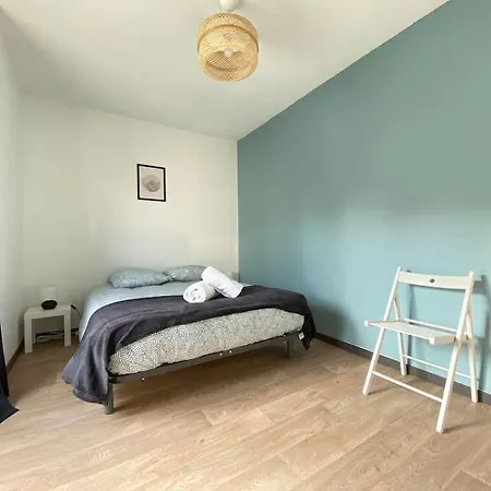 Grand F3 Tres Lumineux, Proche Gare, Avec Parking Proudhon * Clermont-Ferrand